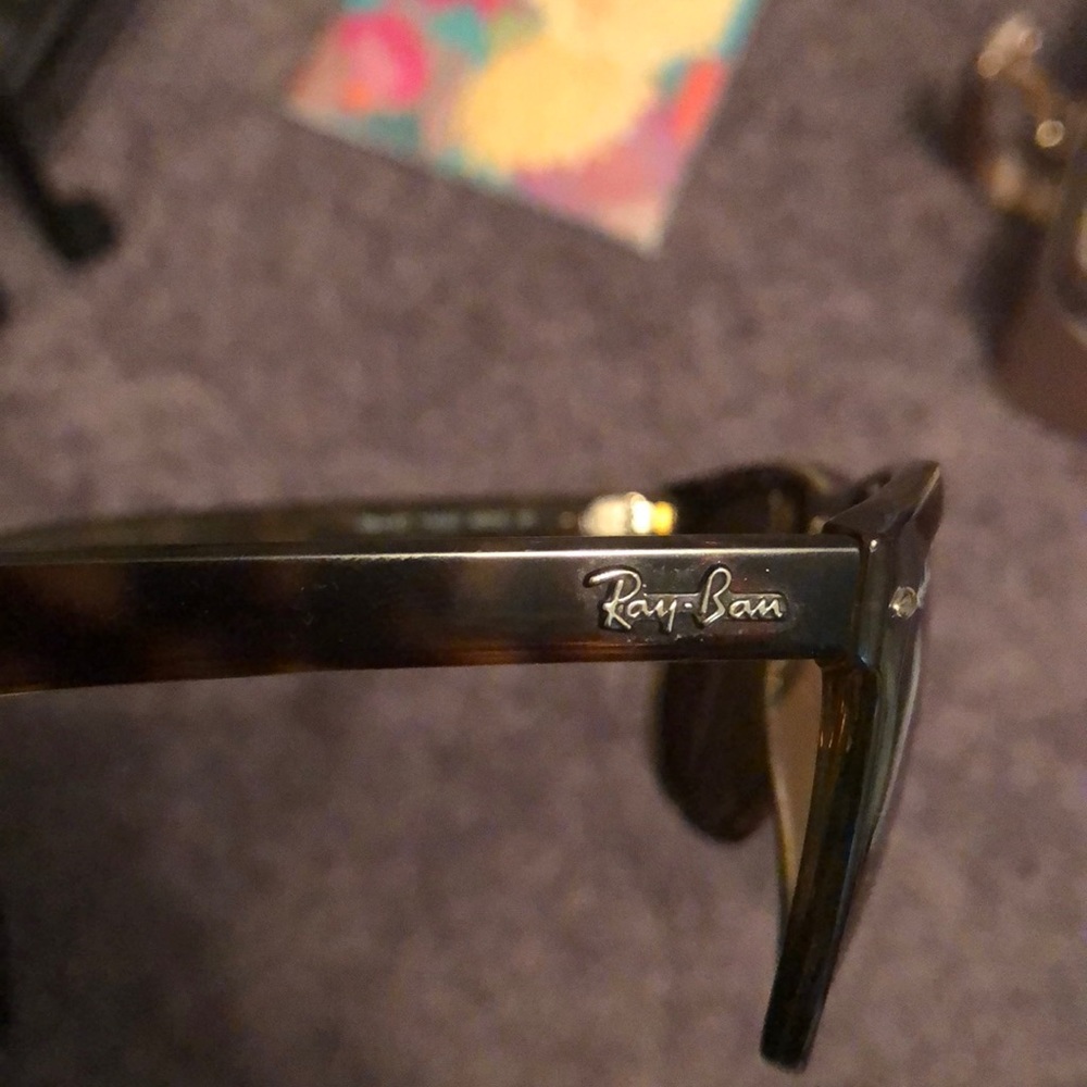 RayBans Polarized - Picture 2 of 7